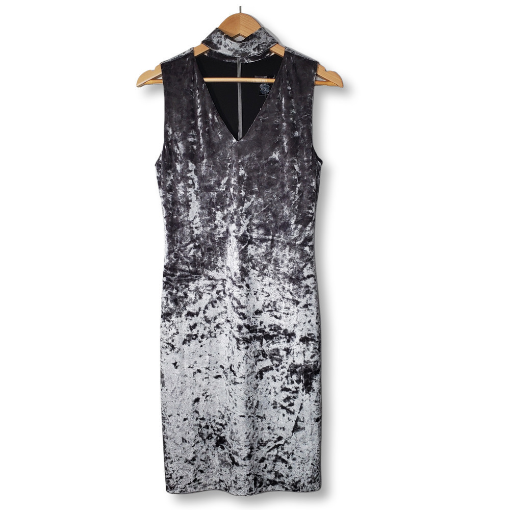 Aqua Velvet V-Neck Choker Sleeveless Mini Dress Silver Size Medium